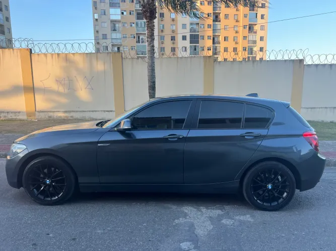 BMW 118IA / Urban/sport 1.6 TB 16V 170cv 5P 2014