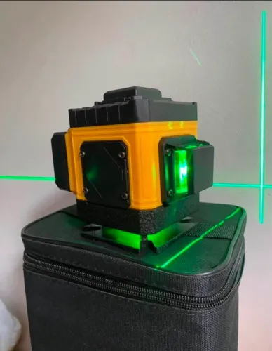 Nível a Laser 8 Linhas 1 Bateria NOVO