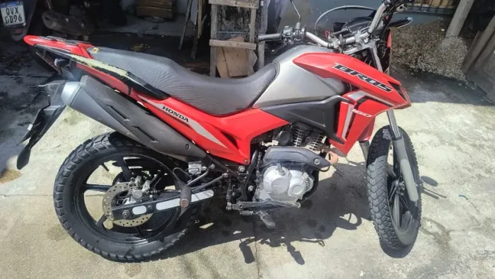 Honda Bros 2023