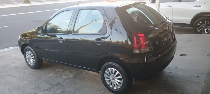 Fiat Palio Celebration 1.0 Fire Flex 8V 4P 2014