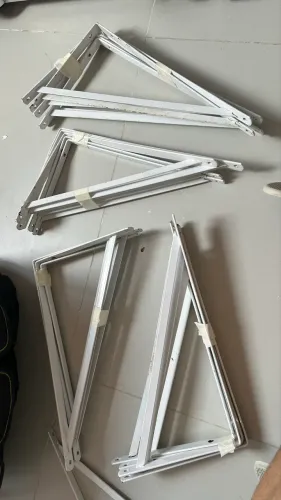21 Cantoneiras de 30 e 35 cm