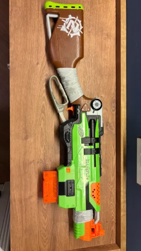 NERF Zombie SlingFire