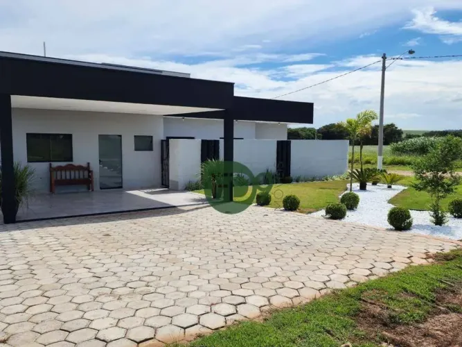 Casa com 3 quartos à venda por R$ 1.100.000 - Condomínio Ondas Grandes - Santa Maria da Se