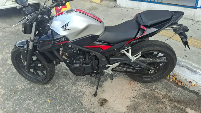 Vendo moto 500f ótimo estado conservação