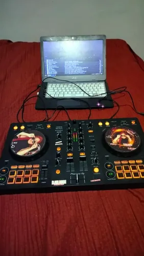Controladora flx4 e notebook