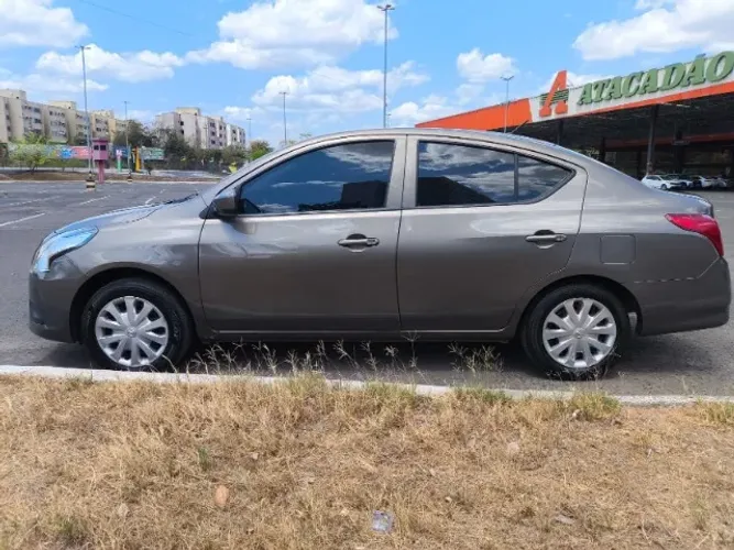 Nissan Versa SV 1.6 16V Flexstart 4P Mec. 2016