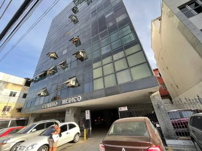 VENDA - Sala Comercial com 91,00 m² no Edifício Centro Médico