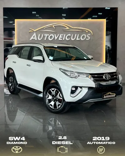 Toyota Hilux SW4 SRX Diamo. 4X4 2.8 TB DIE AUT 2019