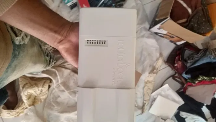 MikroTik RouterBOARD BaseBox 5 (modelo RB912UAG-5HPnD)