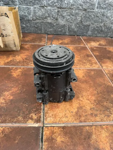 Vendo compressor ar condicionado Dodge Dakota