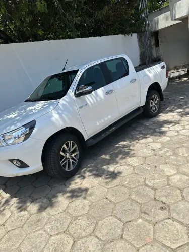 Toyota Hilux CD 4X4 2.8 Diesel Mec. 2019