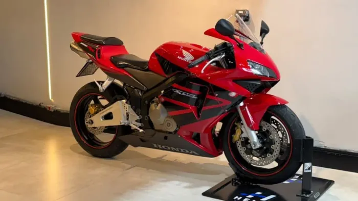 HONDA CBR 600 RR