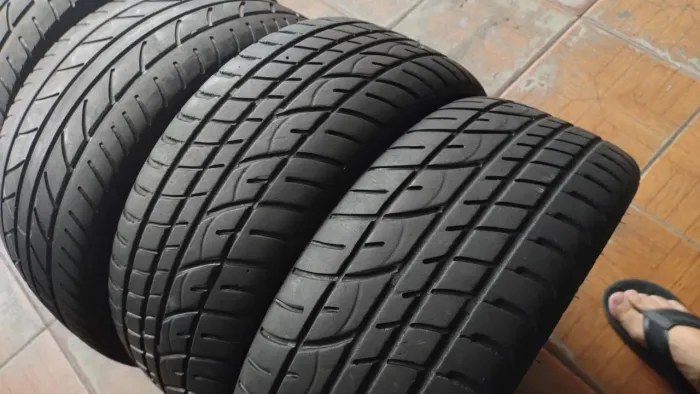 pneus 195/45 R15 600 jogo 