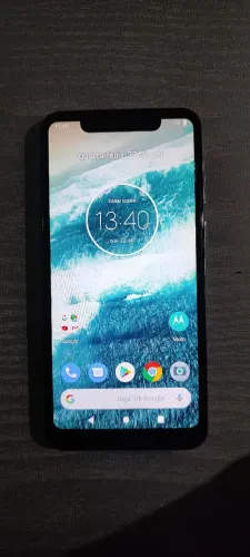 Motorola one 64 gigas