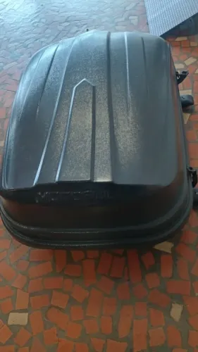 Maleiro de teto