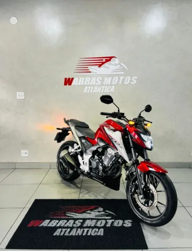 CB 300F TWISTER