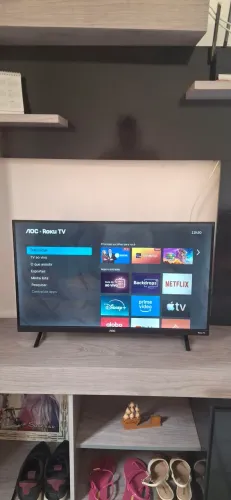 Smart tv AOC ROKU 32 borda infinita 