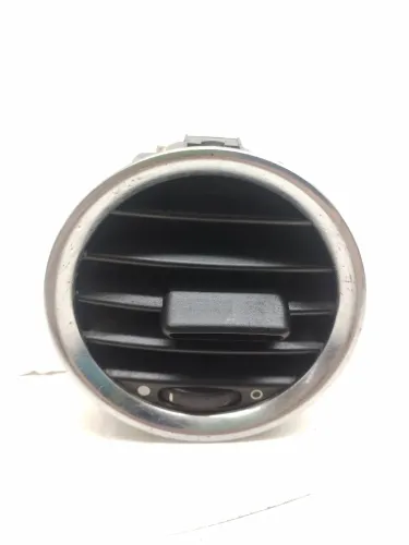 Difusor Ar Esquerdo Fiat 500 1.4 2013 / 2014