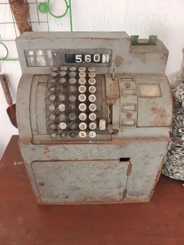 Máquina registradora antiga