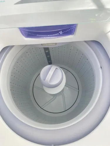 Máquina de lavar roupas Electrolux