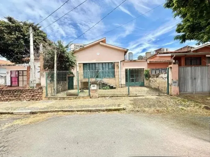 Casa residencial/ comercial no Bota Fogo para locação