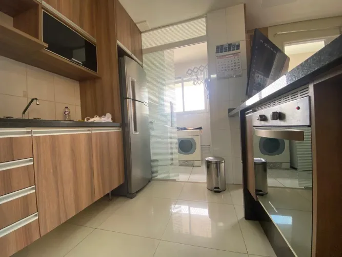 Apartamento para Locação, 2 dormitórios, 1 suíte, 2 banheiros, 2 vagas