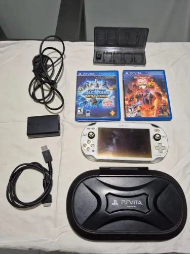 PS Vita - Branco | Edição Limitada