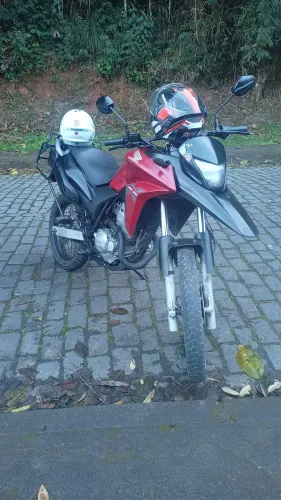 Vendo ou troco XRE 300 2014