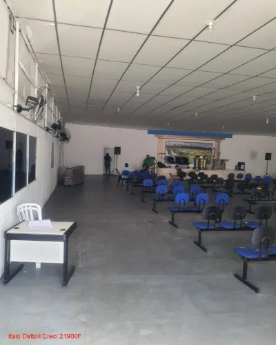 Excelente Galpão, aprox. 800m², escritórios, piso industrial - Caminho de Areia, Salvador,