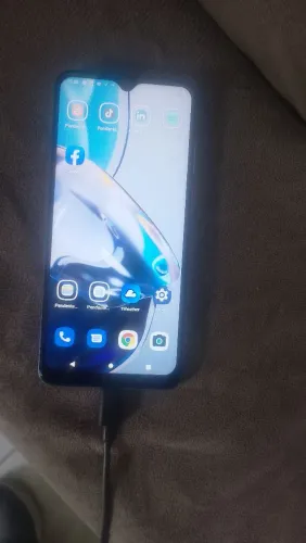 Celular moto E22 128 gigas