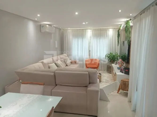 Casa em Condomínio na Vila Carrão ? 3 Suítes, 3 Vagas e Área Gourmet Completa - Aceita per