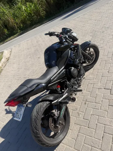 Vendo ou troco xj6 2012