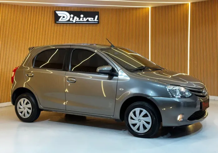 Toyota Etios XS 1.5 Flex 16V 5P Aut. 2017