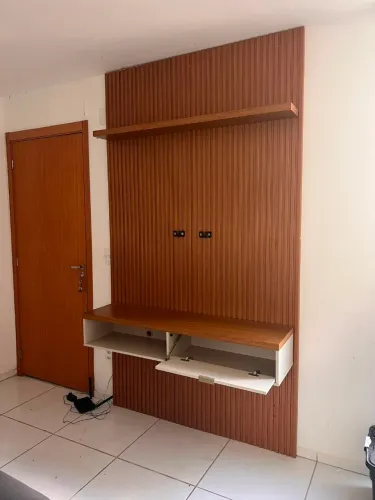 Painel ripado, 1,4 de largura e 2,5 de altura