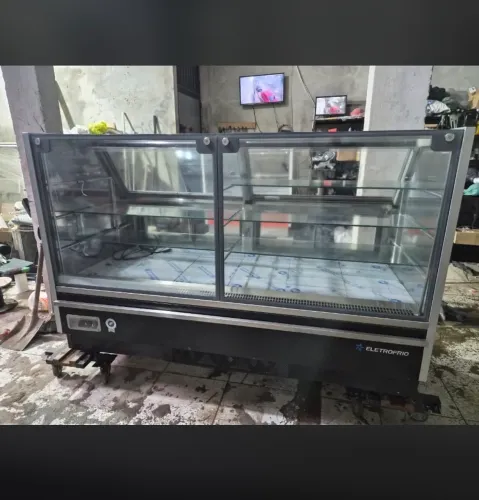 BALCÃO REFRIGERADO ELETROFRIO