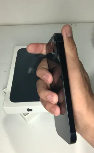 Iphone 13 com caixa 128gb