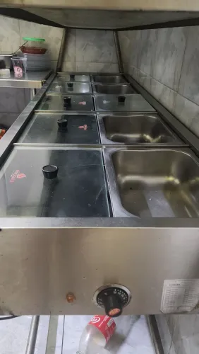 Buffet quente e frio 