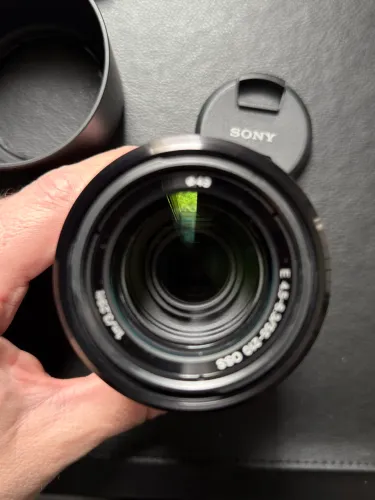Lente Sony E 55-210mm f/4.5-6.3 OSS (Para APS-C)