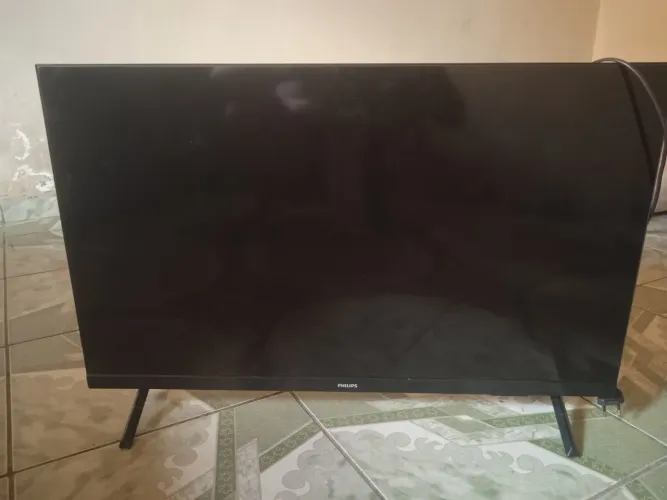 Smart TV Philips 32"LED 32PHG6825/78-Tela quebrada (para peças)