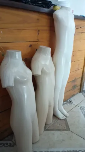 Manequins pra vender logo