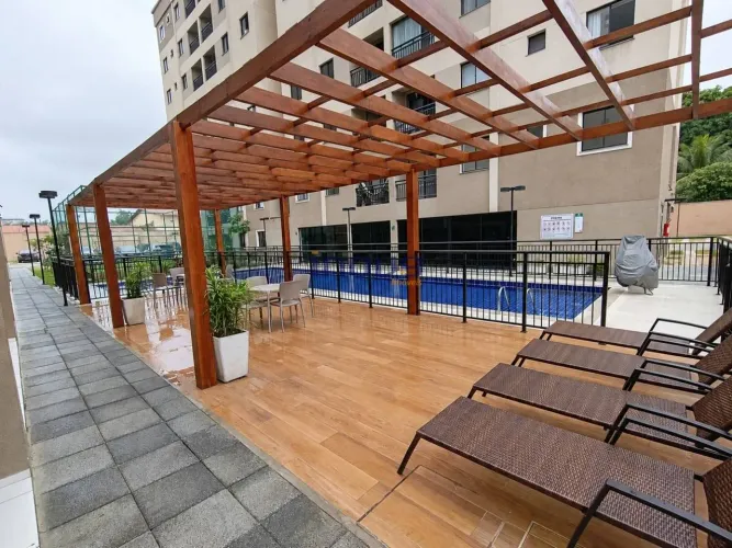 Apartamento com 2 dormitórios para alugar, 46 m² por R$ 2.665,21/mês - Passaré - Fortaleza