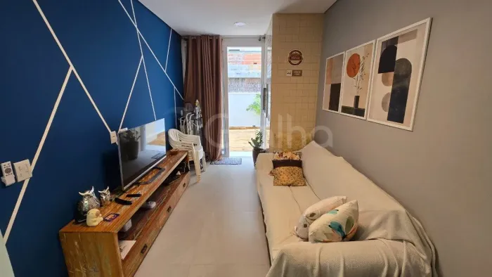 Apartamento para Venda em Florianópolis, Cachoeira Do Bom Jesus, 2 dormitórios, 1 suíte, 2