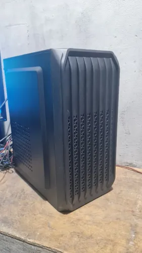 Computador (CPU) A10 + 8GB de RAM + SSD 240GB + 2GB de vídeo integrado