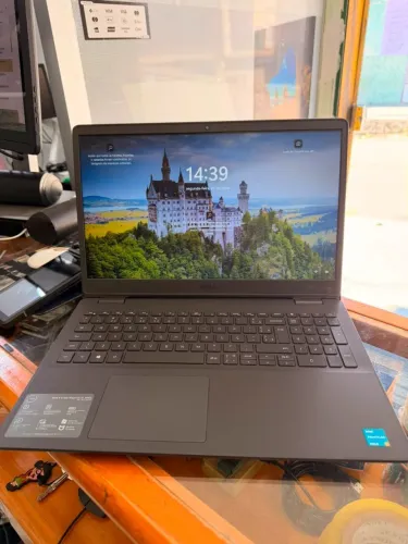 Notebook Dell Inspiron 3501