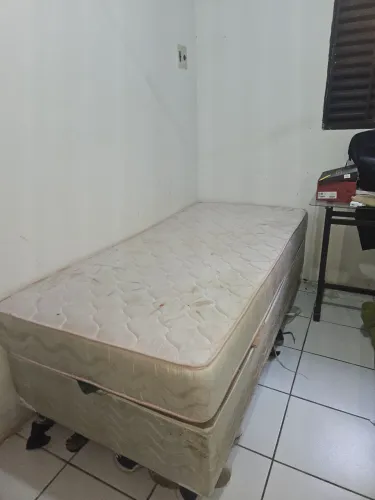 Cama de solteiro: Colchão + Base