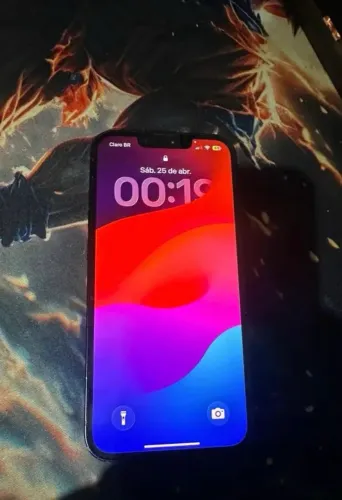 iPhone 13