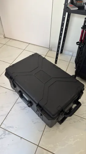 Maleta Patola Hard case 0060 com divisórias
