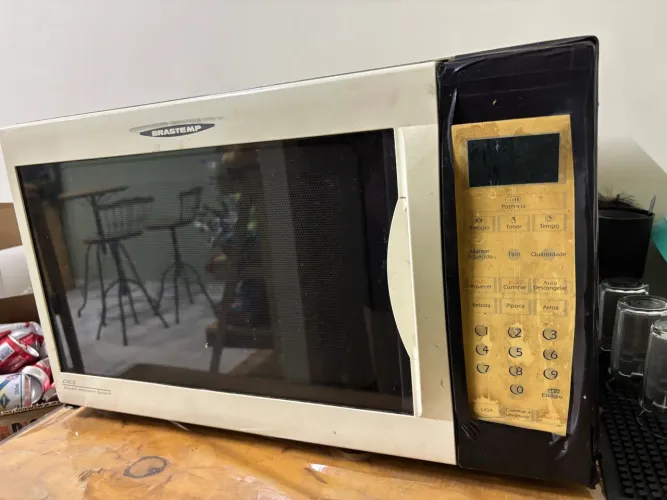 Micro-ondas antigo modelo BMU27ABBNA