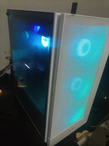 PC Gamer Ryzen 5 7600X + RTX 4060 + 32GB DDR5 + SSD 1TB + Monitor 180Hz