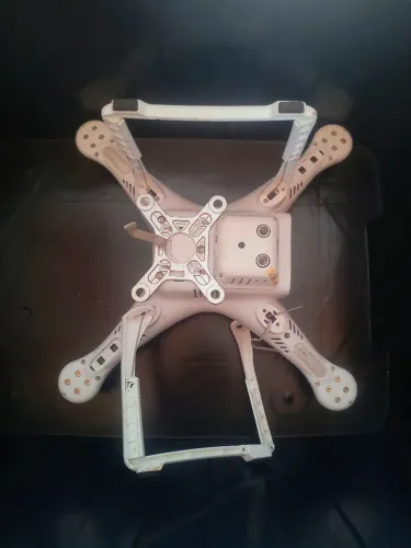 Pra retirar peças Dji phantom 3 Advanced